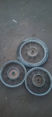 عجلات • ١٦ • ١٨