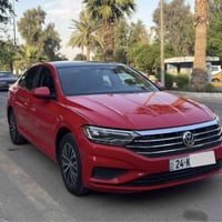 بسم الله وعلى بركة الله 🚗 للبيع – VW Jetta 2021 SE Plus 🇩🇪 لون أحمر – ...