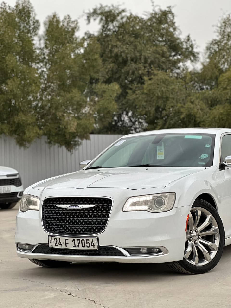 السلام عليكم
اوباما 2019 C كلين تايتل السياره حيل جديده  كفاله عامه بدون صبغ بدون حادث  حتى دعاميات بشرط السياره حلوه و دينار واحد متصرف عليها  جاهزه من كل نواحي 

بيها مكانينً pdr صغار حتى متبين 

المواصفات 

 بصمه  

بانوراما

تشغيل عن بعد 

كشنات اماميه تدفئة تبريد 

كشن خلفي تدفئه 

تحكمات أستيرن 

مري هيتر 

مري قلاب 

تبريد قطعتين

كشن خزن 

ستيرن كهرباء 

ستيرن تدفئة 

 

وباقي مواصفات ال C المعروفه رقم دهوك بأسمي تحويل ثاني يوم 

مكان السياره / بغداد زيونه 

 

للاتصال 

***********

***********
