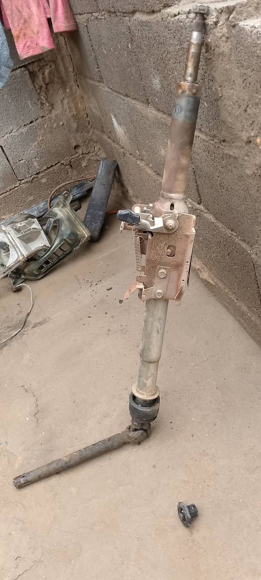 سلام عليكم مشط كالوبر موديل 93للبيع شراي يخابر ويدلل***********
