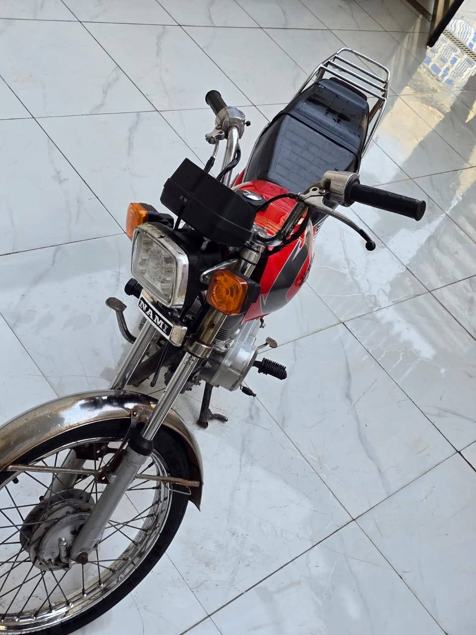 دراجه البيع نضيفه مال بيت عينه ولايت بدون مكفوله من العشائر مامتواجد عل نت ‏ ‏‪0775 305 4782‬‏
