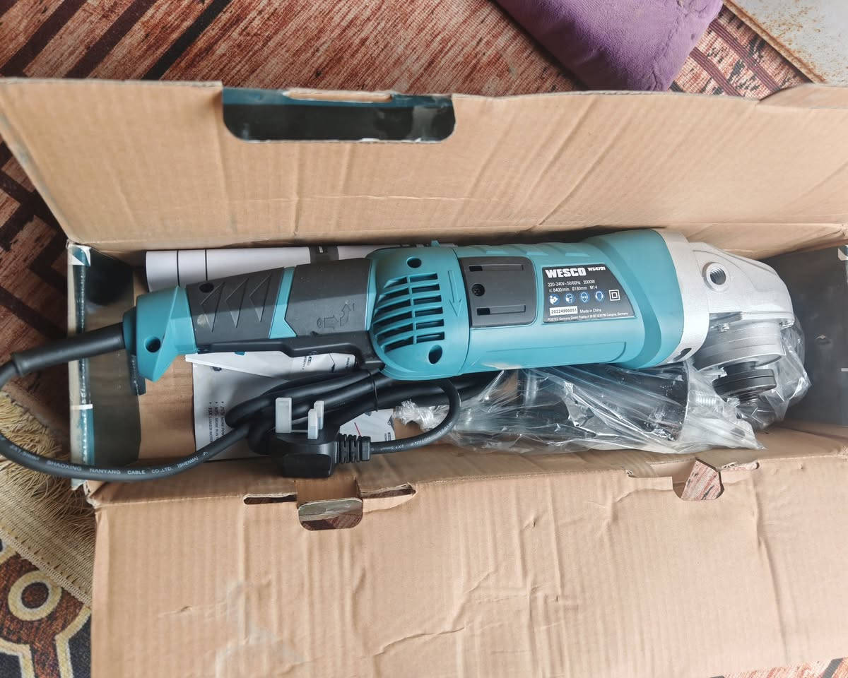 السلام عليكم.. كوسرة من ماركة ويسكو شرط وكاله مو تجاري.. حجم كبير سعرها ٨٠ الف توصيل موجود


**إذا كنت صاحب هذا الإعلان وتريد حذفه لأي سبب، رجاءا أرسل رسالة إلى الدعم الفني**