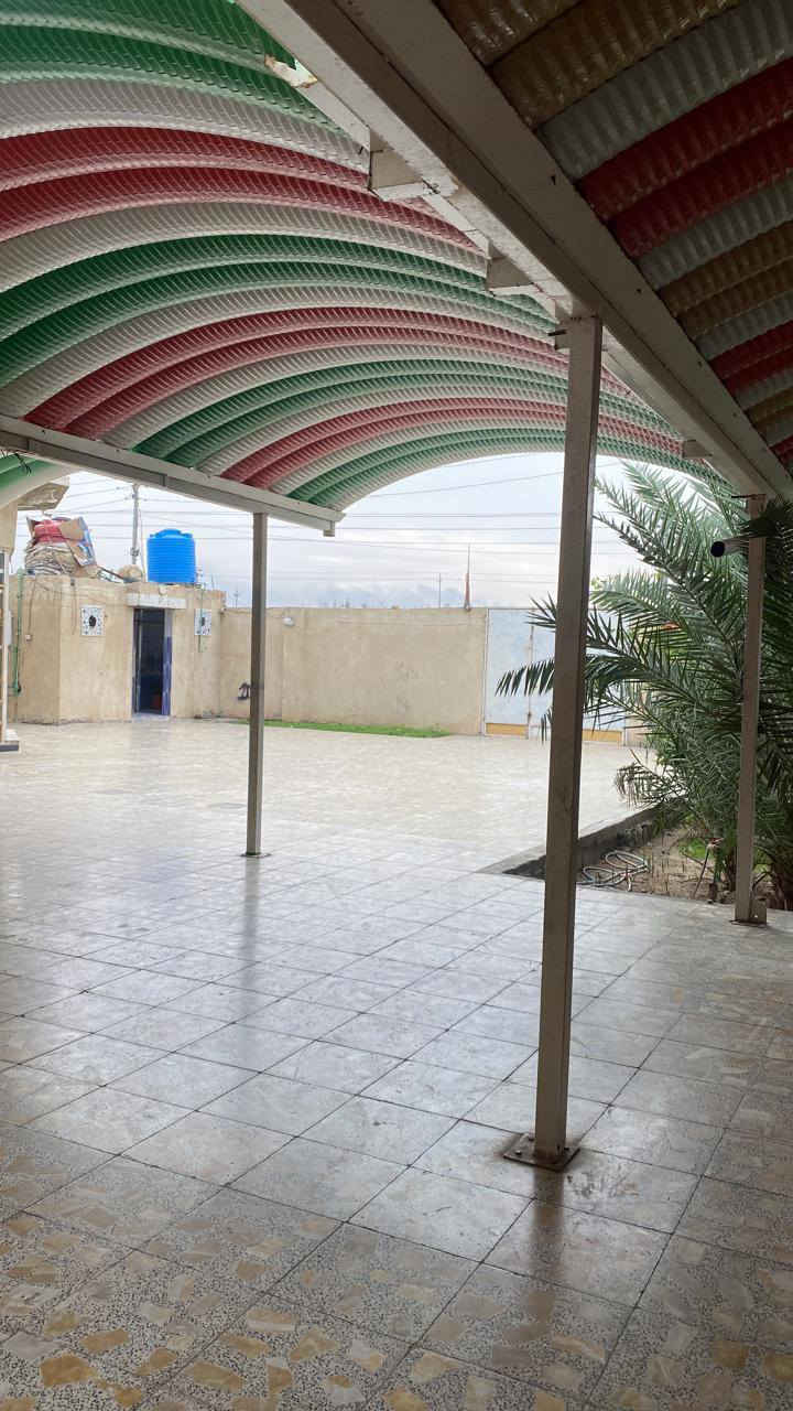 السلام عليكم
منزل للبيع مساحة 750متر
مكانه شارع الشعيبة الجديد قرب سنتر فدك 
على الشارع العام 
‏‪***********‬‏
***********
