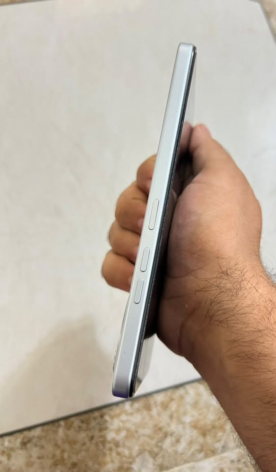 سلام عليكم 
تكنو سبارك 40c 
ذاكره 256 عشوائيه 8 
بطاريه 6000 
جهاز نضيف جداً مستخدم شهر واحد مال بيت 
ملحقاته شاحنه الاصلي فقط سعر 125 
مكاني بغداد سبع البور 
***********
