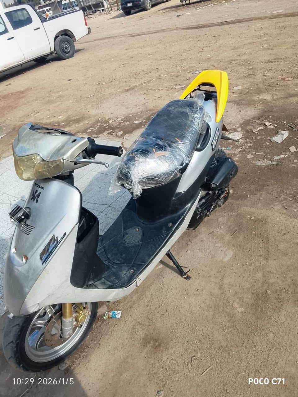 ساسوزكي جبلي نضيفه سعر 200كلشي شغال سلف هندر اشاير لايتات ناقص بس باتري 
***********
