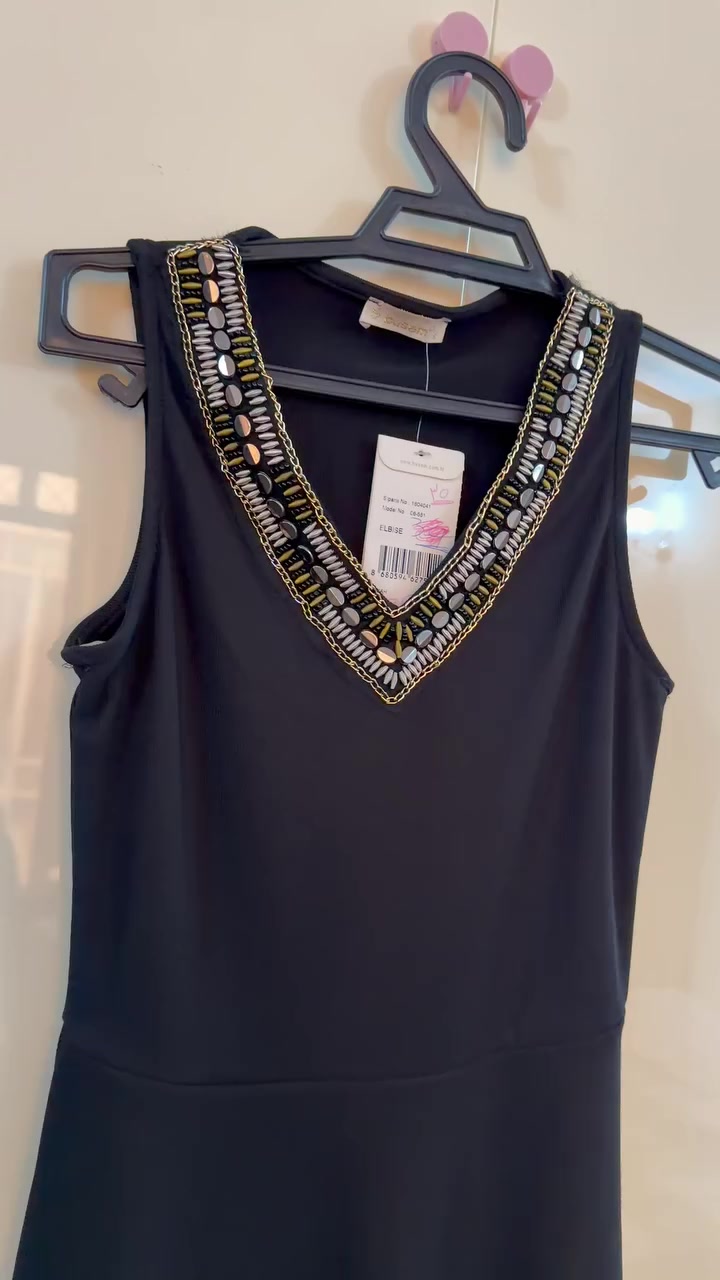 ملابس سهرة أنيقة وعصرية استعمال لمرة واحدة فقط


**إذا كنت صاحب هذا الإعلان وتريد حذفه لأي سبب، رجاءا أرسل رسالة إلى الدعم الفني**