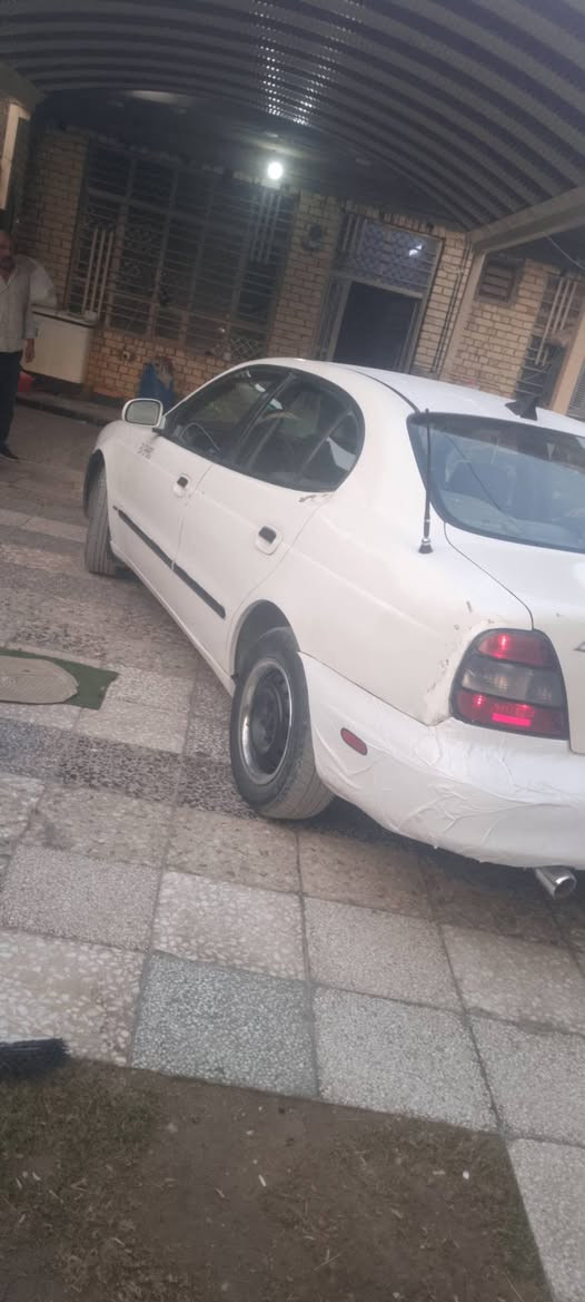 سلام عليكم سيارة دايو الكنزه موديل 2000السيار نضيفه محرك وكير خير من الله الرقم بغداد مشروع وطني مكاني بغداد تحويل ثاني يوم الكهربايات كله شغاله صدرهه خير من  الله سعر40وبيه مجال ااسيار جاهزه من كلشي  لا تصال عل هاتف *********** ترهم مروس حسب القناعه
