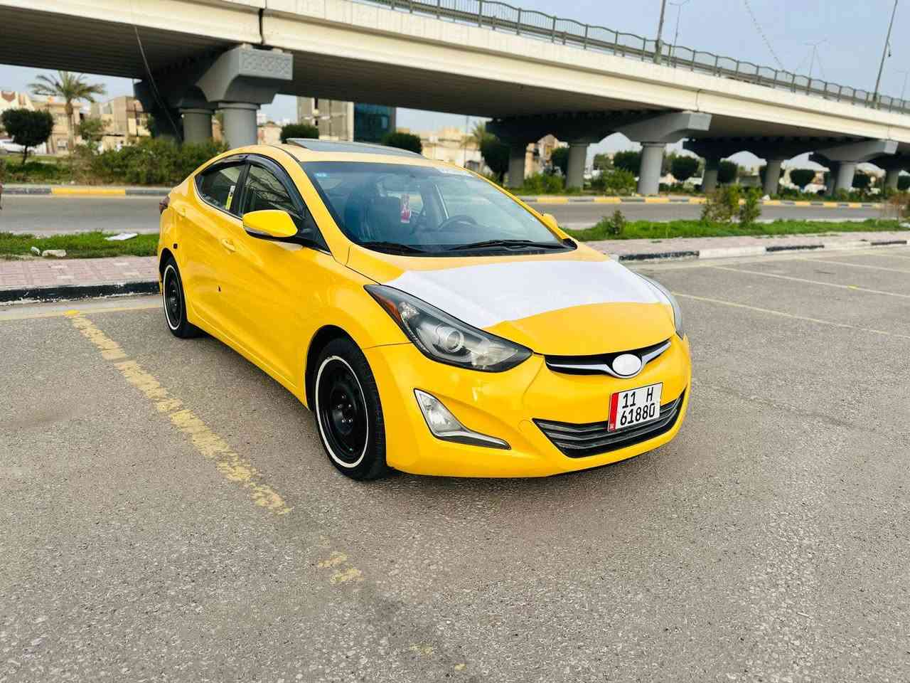 السلام عليكم 2015 حادثه جاملغ خلفي فقط بدون داخل وحوض  والباقي كفاله عامه ليبل واحد الاستفسار*********** السعر 112 مجال بسيط موصفات فول فتحه كامره شاشه  تحكم ستيرن كشنات جلد تدفئه تبريد قطعتين محرك وكير مكفولات حداديه تخم تاير محرك 2000 دوش رقم بغداد دولي المكان كربلاء
