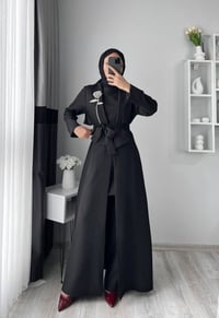 طقم تلاته قطع • ملابس • تسليم فوري