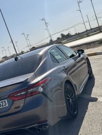 تويوتا كامري 2023 XSE فول مواصفات ماشيه 43km 1️⃣ رادار  2️⃣ حساس امامي...