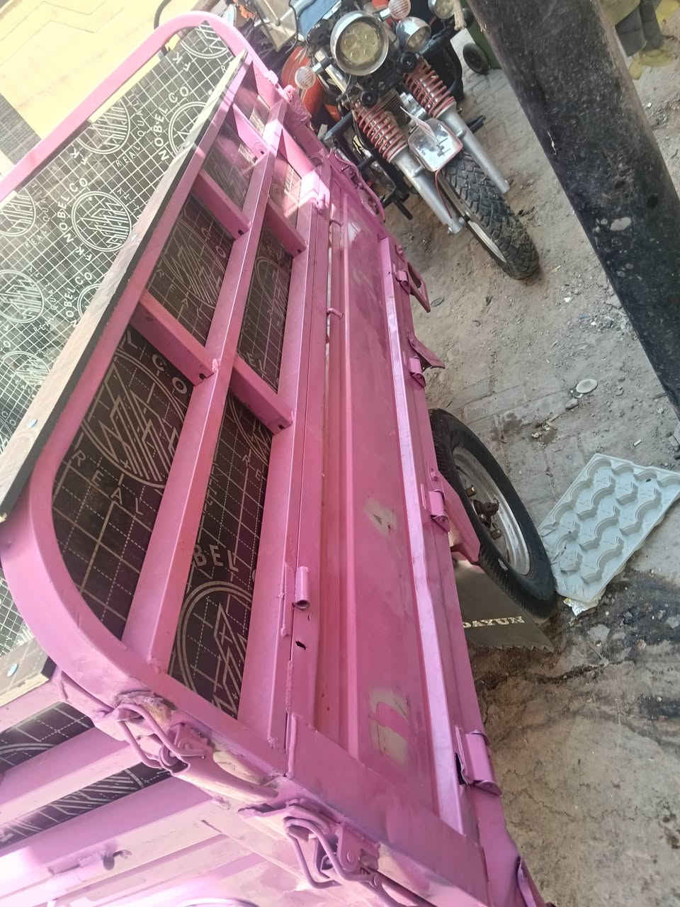 ستوته دايوان موديل 22 اوراق شركة المصطفى جاهزه نكره سلف هندر لايت طسه ونظافه كدام العين 1400 شراي خابرني وتعال وتدلل مكاني بغداد مدينة الصدر ***********
