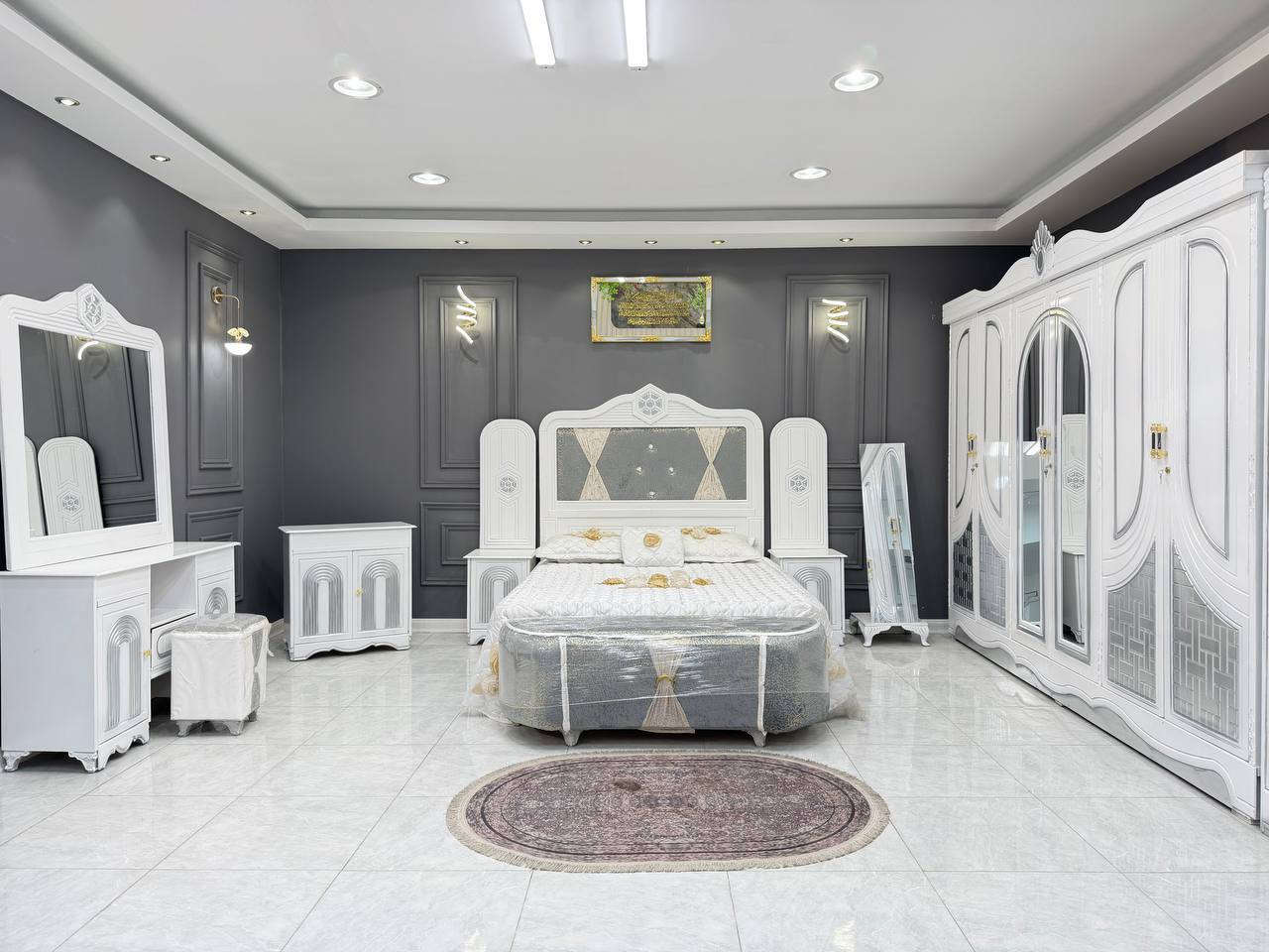 السعر // مليون فقط 😍
🔅تفاصيل الغرفة المرمري  ....

 خارج ٤ملم ام دي اف 🔺
وداخل صاج ٣ملم 
صبغ حراري  درجة اولى 

عدد القطع  ٧ قطع 😍
🔺1 //جرباية  قياس  ١٦٠ × ٢٠٠ 
🔺//ميز جانبي ايسر قياس ٥٠
🔺2// وميز  جانبي  قياس ٥٠
🔺3// زاوية ارتفاع مترين عرض ٨٠
🔺4// وميز بلازمه  
🔺5//وميز مراية ارتفاع مترين عرض ١٢٠
🔺6// وكنتور ٦ باب  ارتفاع مترين و١٥ طول ٣ متر و١٥

القطعه الثامنة حسب الطلب شازلون
سعرها ٥٠ الف ❤️


**إذا كنت صاحب هذا الإعلان وتريد حذفه لأي سبب، رجاءا أرسل رسالة إلى الدعم الفني**