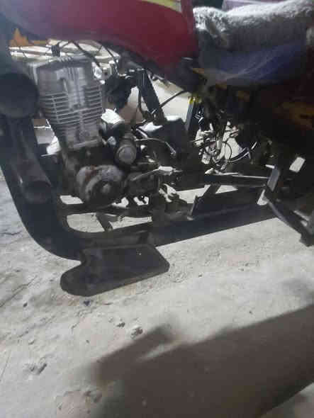 سلام عليكم لبيع موديل ٢٠٢٠ 
اوراق كامله 
محرك ٢٣ 
اكسل ومحرك صقر 
بغداد الشعب 
*********** 
٩٠٠ وبيه مجال
