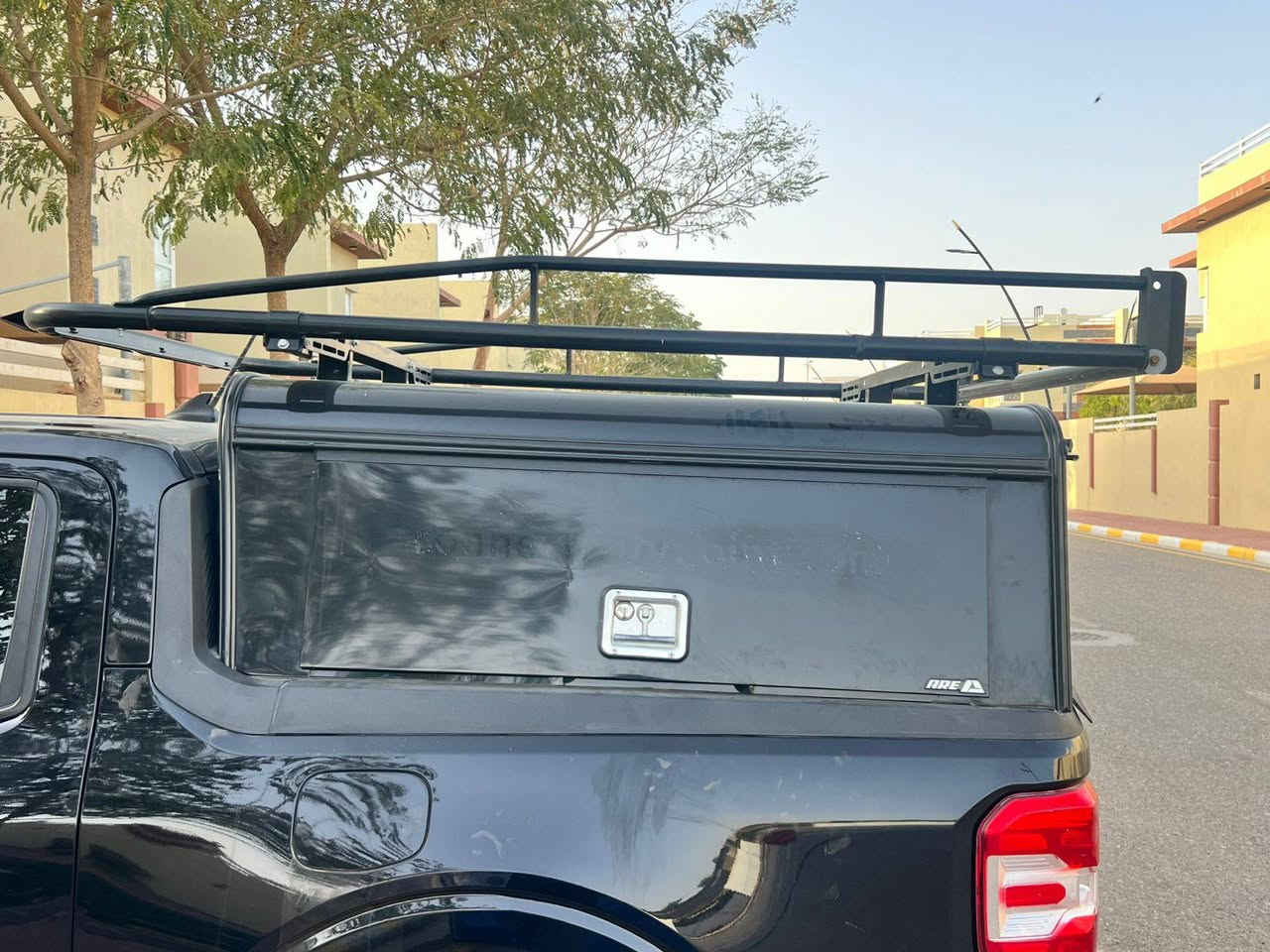 صندوق مافرك فورد بلادي للبيع
 شركه لونه اسود 
***********
