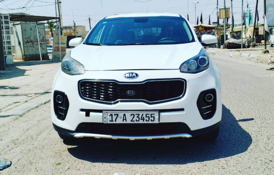 السلام عليكم سبورتج للبيع وارد امريكي محرك 2400
موديل 2017  بيه بنيد مصبوغ فقط و شويه بارات لباقي كفاله سعره 153 و بيه مجال الشراي يتصل سياره بسمي رقم جديد هزه جديده تبريد قطعتين  مكاني ديوانيه *********** بي واتساب
