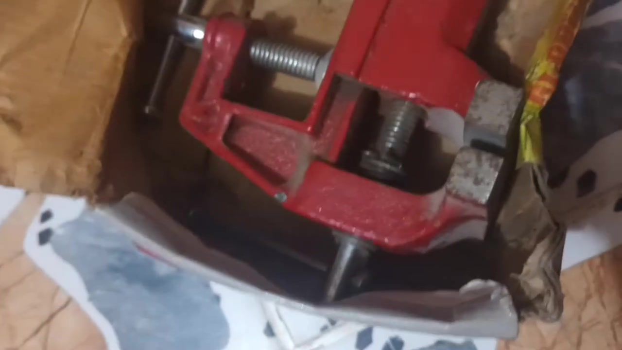بسبب الوعود الكاذبةمن رخصة الادمن المحترم رندات هندي درجة أولى استعمال منزلي جديد مامستعمل تصفية مخازن اخر ٣ بقن بأعلى سعر ابيع توصيل موجود الاتصال على ***********
