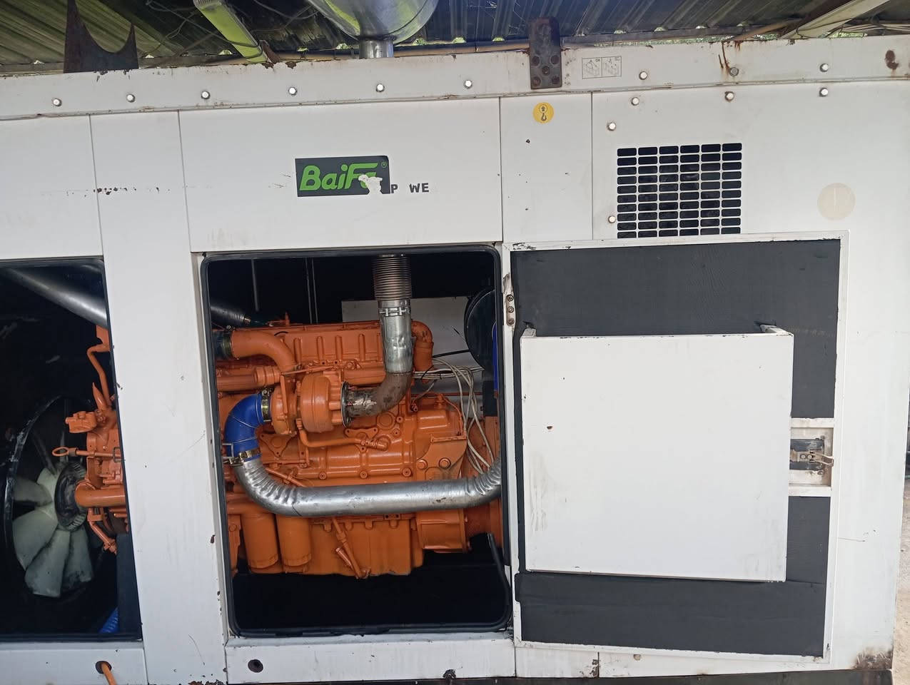 سلام عليكم مولده كاتم للبيع
‏‪0780 064 4496‬‏
