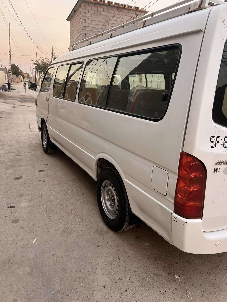 السلام عليكم للبيع  جنبي أج وان.موديل 2014  دخول 19 
رقم نكليزي مصفره شرط تحويل كفاله عامله من الصبغ والبارد 
مكاني بغداد  السعر 94 وبيها مجال حك جيه 
الاتصال ***********
