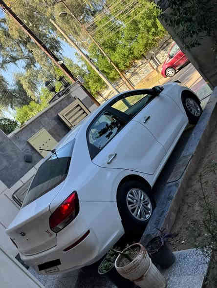 السلام عليكم (كيا بيجاس خليجي) 
(2020 ) مكفولة كير ومحرك وبدون صبغ ✅

فقط بارد بجاملغ الامامي  

ماشية 70 الف كيلومتر 
باسمي سيارة بدون نقص كاملة باتري وتخم تاير وصدر كله جديد مصارله شهر 

السعر مناسب 109 ورقة يعني شدة و9 ورقات وبيها مجال بسيط 

مكاني بغداد الاعظمية 

استفسار ***********  ابراهيم
