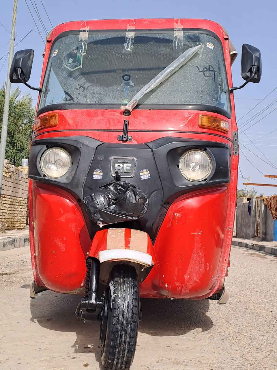 السلام عليكم تكتك للبيع 22 شهر السادس اوراق الشرايبي خير ويتدلل خلي ينتصر على الرقم*********** رحم الله والديكم والموش الراي لا ينتصر شباب تكتك بيع ملاحظات بقشرتها يعني ما مقفوله ومكينه مجفده اول تجفيته
