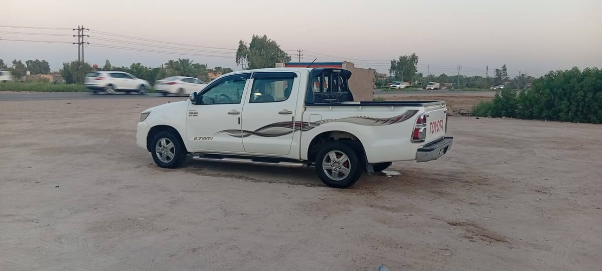 سلام عليكم سياره للبيع فلونزه موديل 13 سياره حلوه كير وتماتيك مكينه على شركه رقم بابل مشروع وطني مكان بابل شاصي19بيه تاير مامي رايدله زوج تبريد ثلج 🥶 دخل نضيف تفاصيل بل سونار رقم الهاتف *********** مكلف بل نشر سعر 200 بيه مجال مو شراء لا جابر
