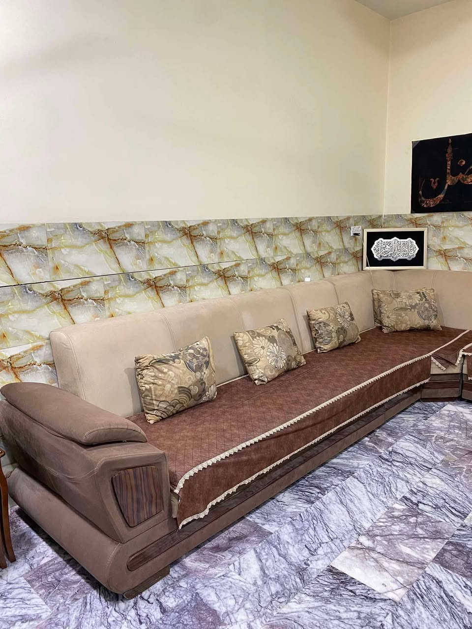 ديوان عشر مقاعد ب250وبي مجال والميز ب50
مكانه خلف مركز الخلود  الزهراء


**إذا كنت صاحب هذا الإعلان وتريد حذفه لأي سبب، رجاءا أرسل رسالة إلى الدعم الفني**