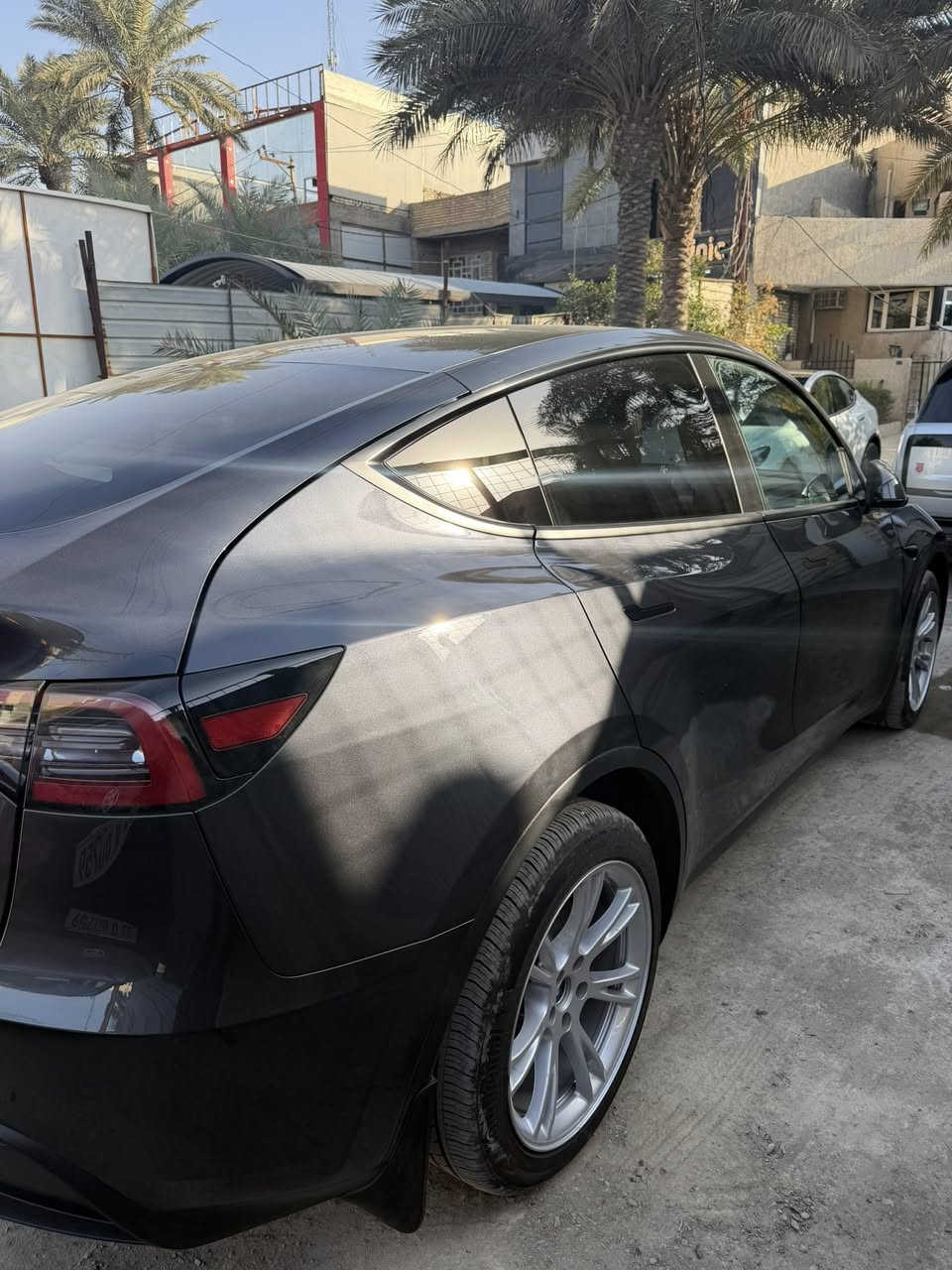 تسلا مودل واي موديل 2024
لونج رينج دبل ماطور 

اون لاين ماشية 7000 ميل 

💎 ســعــر ✅ ::  23500

الضرر بسيط جدا 

تبديل باب خلف السائق  

مع بارد بسيط بالجاملغ الخلفي 

مرقم كامل بغداد تحويل مباشر

مكان السيارة بغداد 

رقم الموبايل::::- ***********
