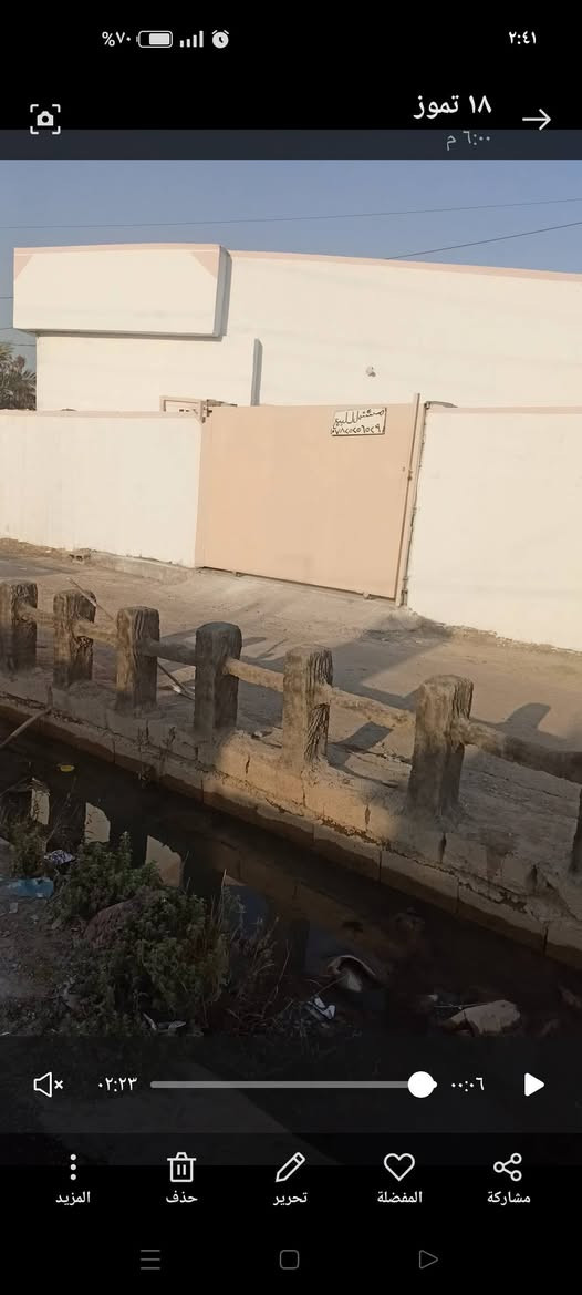 السلام عليكم
مشتمل للبيع 140م
حي السلام فرع الجامع 
***********
