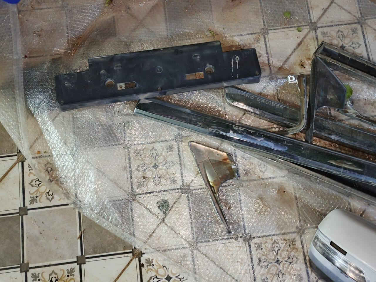 سلام عليكم عندي دعاميه اماميه وبكلايه وترائش مرايات***********
