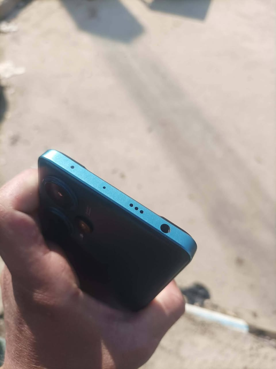 سلام عليكم
POCO F 5G

جهاز فلاكشب غني عن التعريف

جهاز نظافه100%

شرط جلخ شخط ما بي 

ضمان ماواصل مصلح 

ذاكرة 256

معالج Snapdragon® 7+ Gen 2 Mobile Platform

الرام 12+12 يعني 24

شاشه 120 فريم 

كامرة 4k

شاشة اموليد 

ببجي ضمان90فريم باقي اللعاب120

سعر 300وبي مجال  يرهم مراوس


**إذا كنت صاحب هذا الإعلان وتريد حذفه لأي سبب، رجاءا أرسل رسالة إلى الدعم الفني**