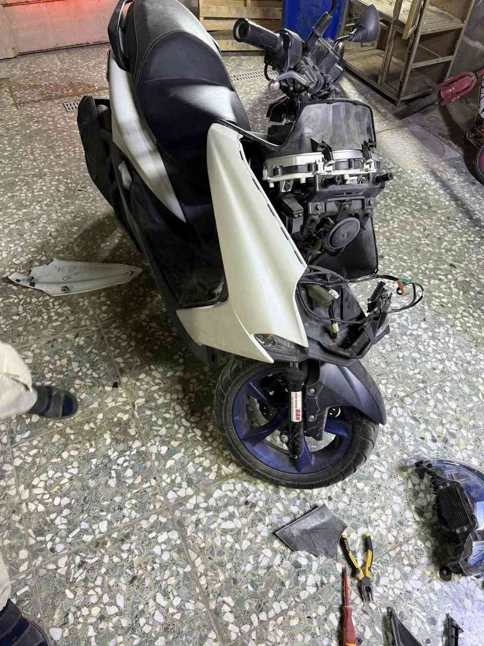 السلام عليكم ماجسته اس حديث ٢٠٢٢ مدعومه الداجة شاصي وماشه بلكارتون وكينه بلجيس صار شعر منزليها ماشيه ٢٧ الف غراضها موجوده بس متضرره سعر ١٥ وبيها مجال
***********
•••
Do
