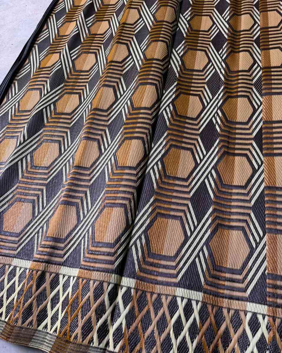 حصير تركي درجة اولى 
القياس 3*5


**إذا كنت صاحب هذا الإعلان وتريد حذفه لأي سبب، رجاءا أرسل رسالة إلى الدعم الفني**