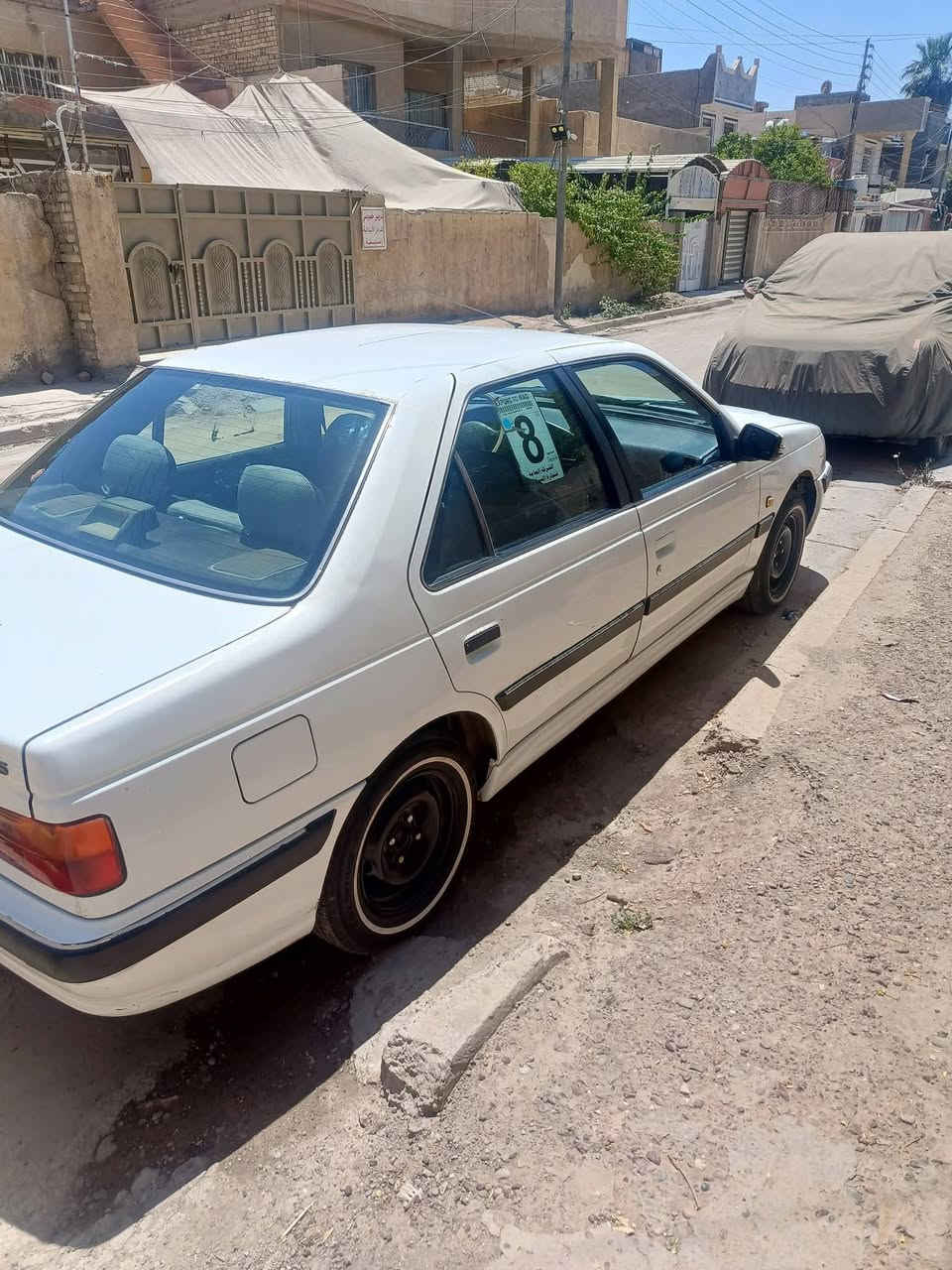 للبيع بيجو بارص موديل 2011
بدون صبغ بدون ضربة فقط بيها بارد بالباب السائق

محرك بي تبخير

صدر نظافة 75٪

تبريد نقص غاز 

تخم تأير جديد 

سنوية بأسمي 

تحويل ثاني يوم 

مصفرة غرامات 

رقم بغداد 

سنوية مشروع وطني 

والسعر 42 وبي مجال 

مكان بغداد البياع الشرطة الخامسة 

***********
