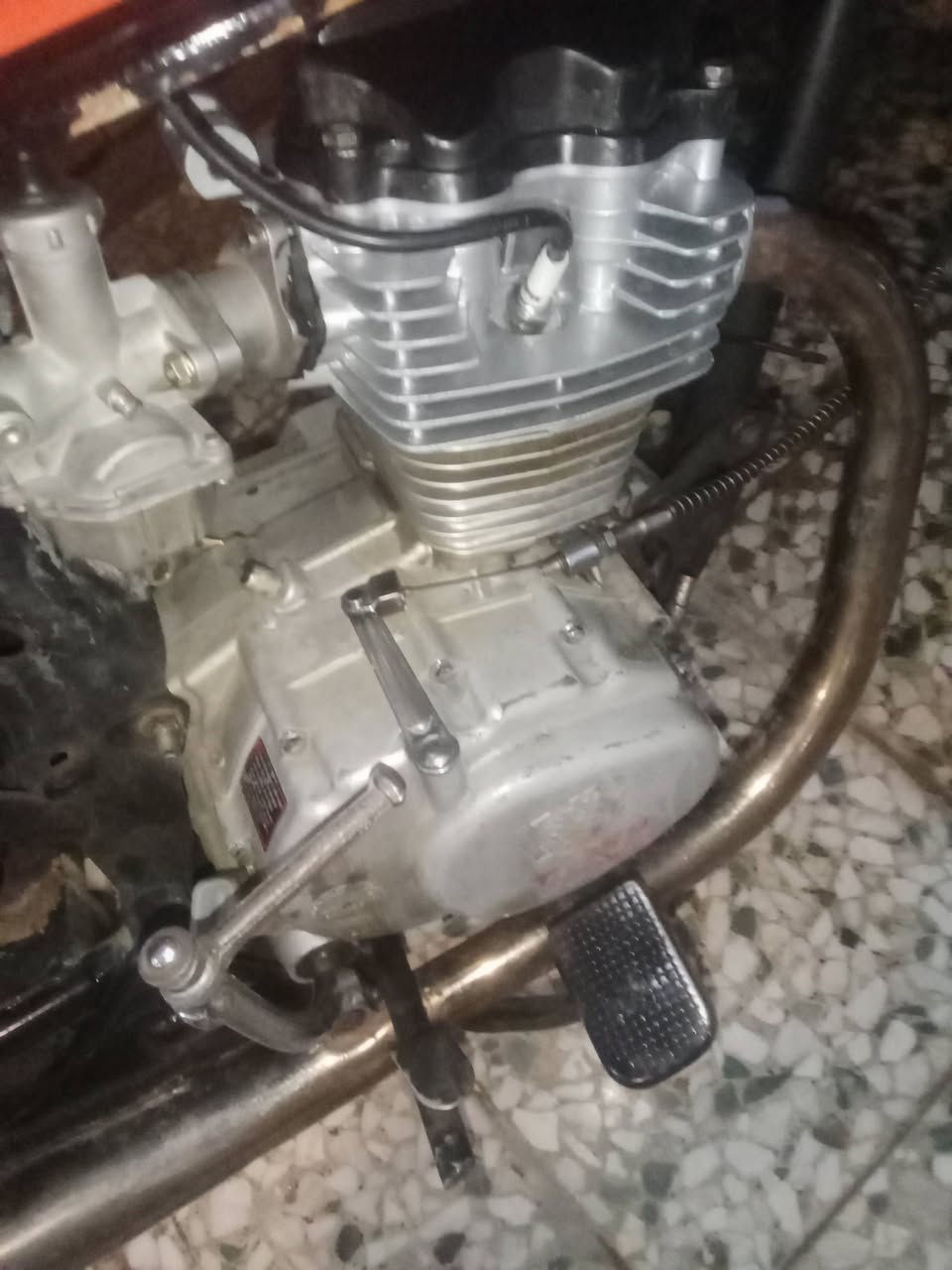 نامه 4 كير موديل 23 مبدل فلنجه امامي وزوج وياله وزوج تايرات سعره400 وبيه مجال لشراي مكاني بغداد الكرخ سيديه هاذ رقمي بي واتساب ***********
