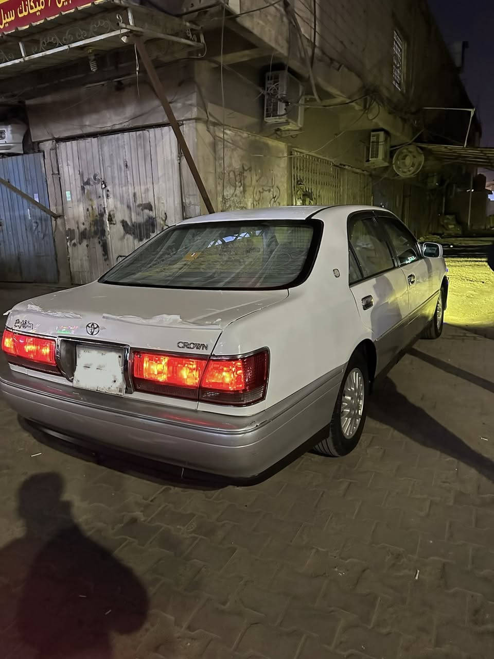 جنون ملكة محزم  ادواتت  كصه سياره نضيفه حيل دواخل جديده وجاهزه ومابيها نقص برغي دهن توني مبدله حداده جديدا كير محرك كفاله سياره من طول لطول جاهزه بك لايتات كرستال شادلها وعنواني البصرة شراي اتصل وتدلل *********** سعرها 40 بيها مجال للشراي
