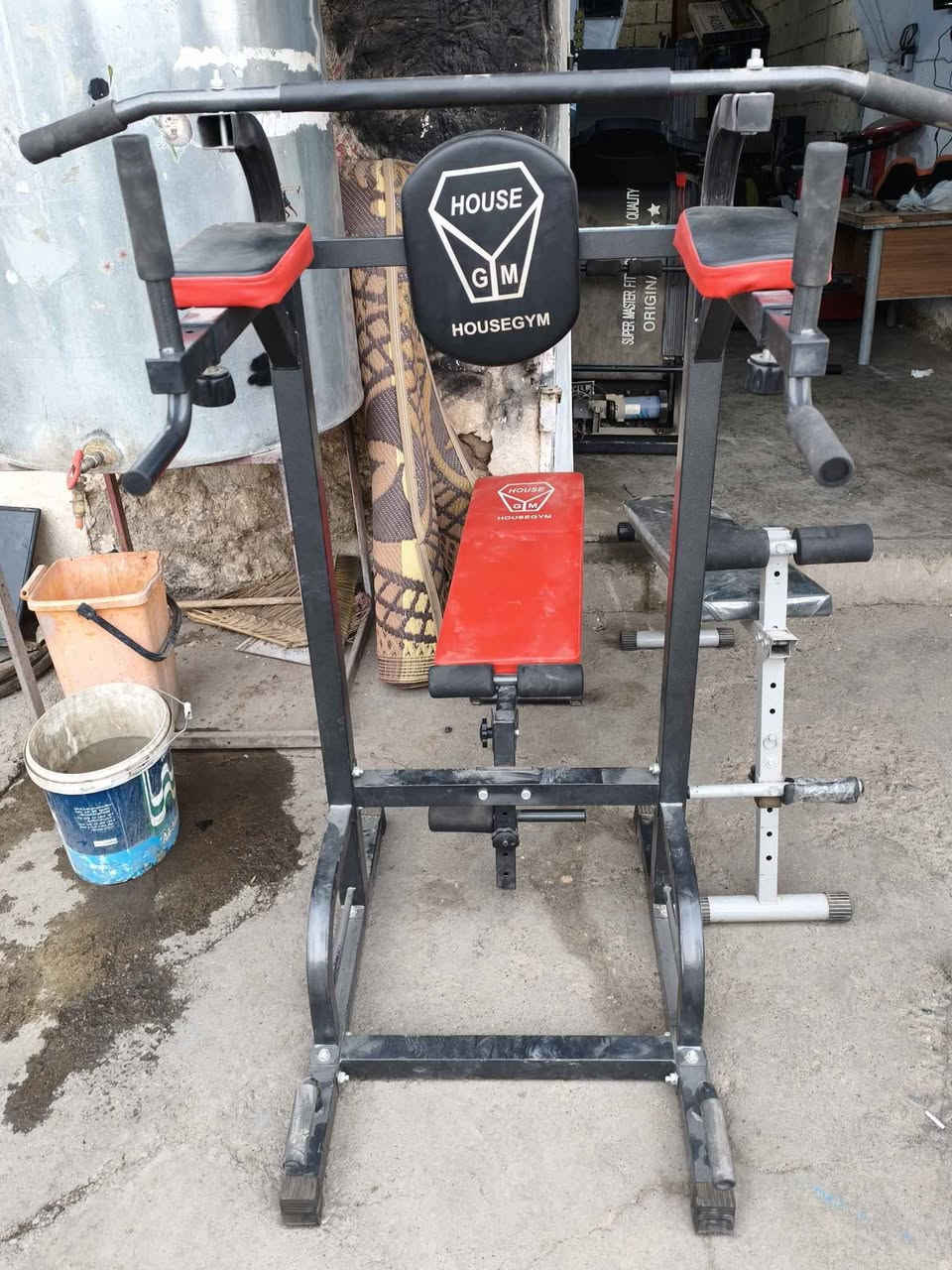 السلام عليكم.  ***********

متاح جهاز جري ١٦٠ كيلو دبل ماطور (جبلي )

١٤٠ كيلو ماطور واحد 

ويا مصطبة جهاز عقلة جهاز بطن كركوك, العراق
