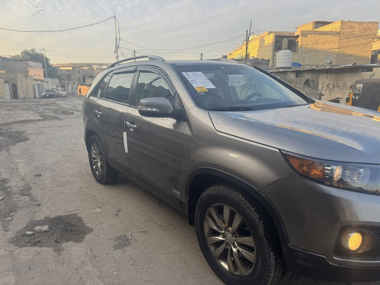 كيا سورنتو للبيع موديل 2011 وارد امريكي حادثهاسرقه جاملقات بدون دواخل بيها 3مكانات صبغ فول مواصفات واحد على واحد 6 سلند 7 راكب بصمه تشقيل بصمه ابواب كشنات جلد كهربات تتفىه تبريد شاشه كامره قماره بلرامه تحكمات رادرات بعد بيها مواصفات رقم بغداد مشروع وطني السعر 118 الاستفسار على الرقم *********** عنوان بغداد الرصافه
