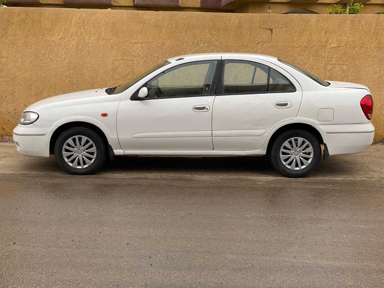 السلام عليكم للبيع فقط …
للبيع نيسان سني ياباني اصلي ٢٠٠٩
بسمي تحويل مباشر
كير محرك حداديه تخم تاير كفاله تبريد ثلج كامره 
بيها حادث بالصندوق بسيط 
بيها أربع قطع صبغ فقط 
جاهزة السيارة ما تصرف عليها لو ربع بعد ستر الله
سعر السيارة (  ٩٥  ) وبيها مجال بسيط جداً 😍
مكان السيارة بغداد _ سبع ابكار _الگريعات
ملاحظة السيارة اجمل من الصور 🤍
***********
***********
