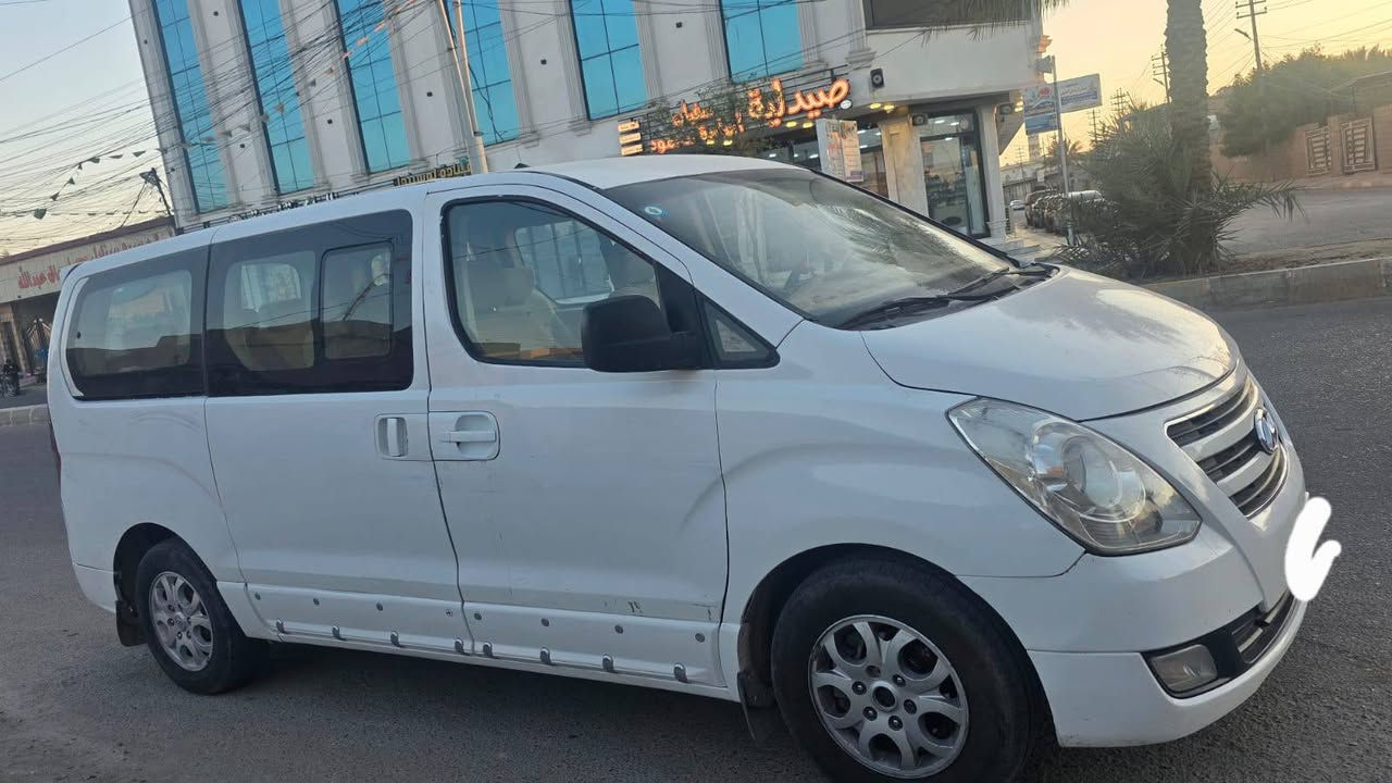 ستاركس موديل 9 مفتوح
رقم بغداد انكليزي بسمي 
بيها جاملغ امامي مبدل بدون دواخل 

كير مكينه خير من الله

السعر 132وبيها مجال مكان السيار فلوجه 

***********
