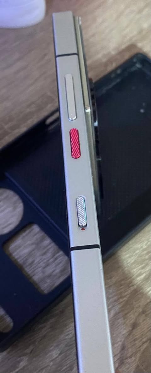 السلام عليكم شباب نوبيا60zالترا ذاكرته 512 والعشوائيه16بي فطر بلضهر قليل  للبيع او مراوس السعر 550مكاني بصره ماعندي توصيل


**إذا كنت صاحب هذا الإعلان وتريد حذفه لأي سبب، رجاءا أرسل رسالة إلى الدعم الفني**