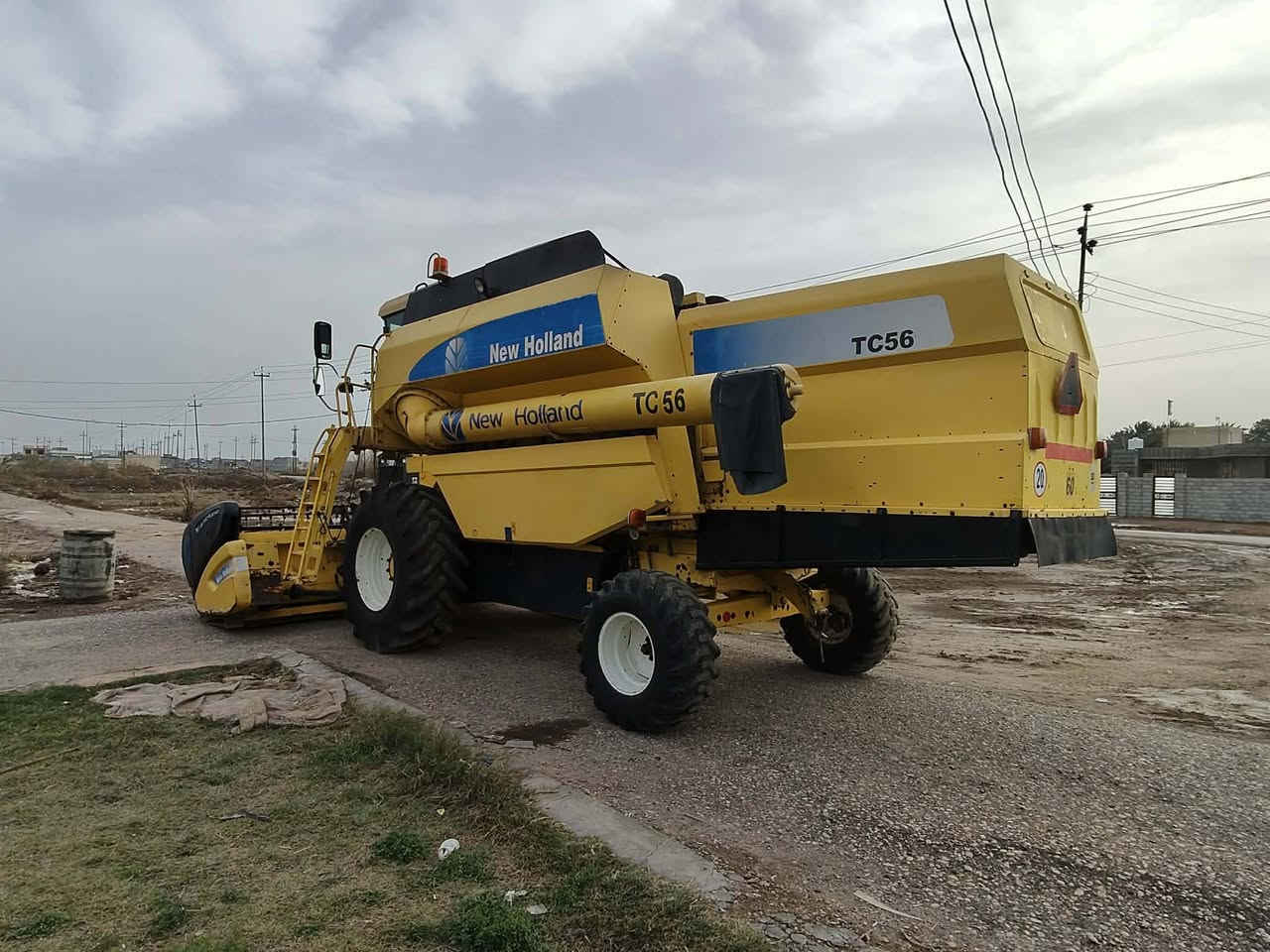 حاصده للبيع موديل 2005 تك درام رقم اربيل سعر 65 مليون تصل ***********
