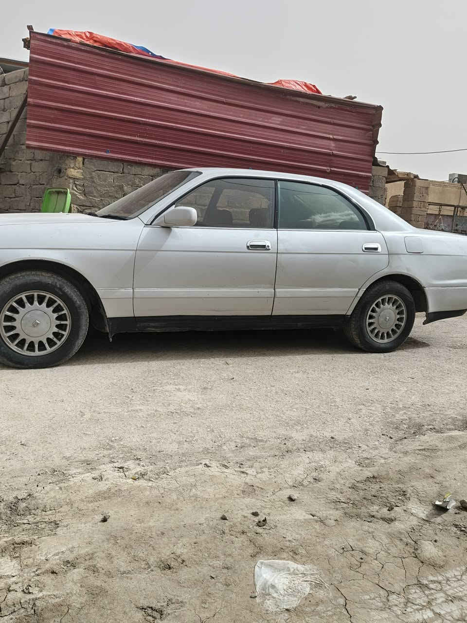 السلام عليكم
بطه للبيع 
مديل 2000

محرك وكير جدد

حداديه 70/100

المكان بصره مدينه 

***********
