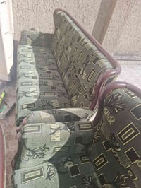 نص تخم قنفات شغل عراقي للببع قنفة ثلاثية وكراسي عدد ٢ للتواصل 07702960...