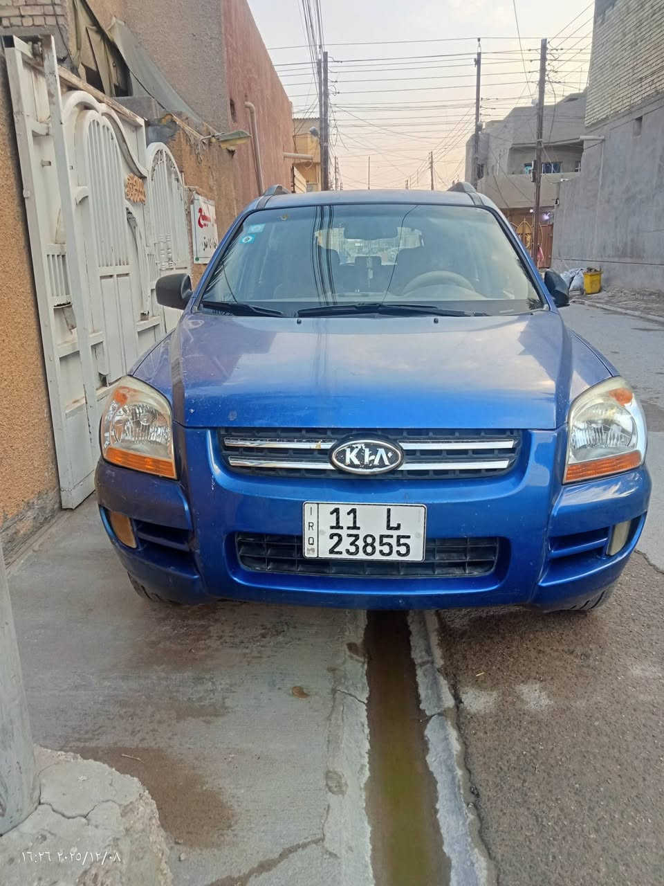 سلام عليكم 
كيا سبورتج ٢٠٠٨ خليجي محرك ٢٠٠٠ سياره مكفوله ما عدى يم قبق البانزين بارد سياره بسمي مكاني بغداد حي النصر 
السعر ١١٠ وبيه مجال
***********
