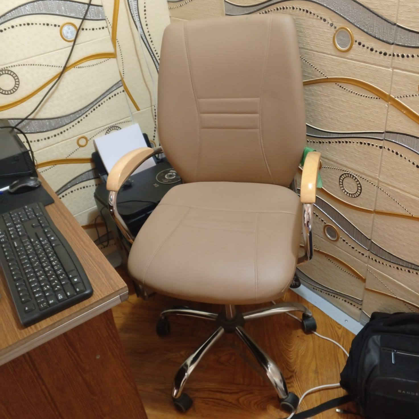 كرسي وميز مكتب للبيع ٧٥ قفل ثنينهن


**إذا كنت صاحب هذا الإعلان وتريد حذفه لأي سبب، رجاءا أرسل رسالة إلى الدعم الفني**