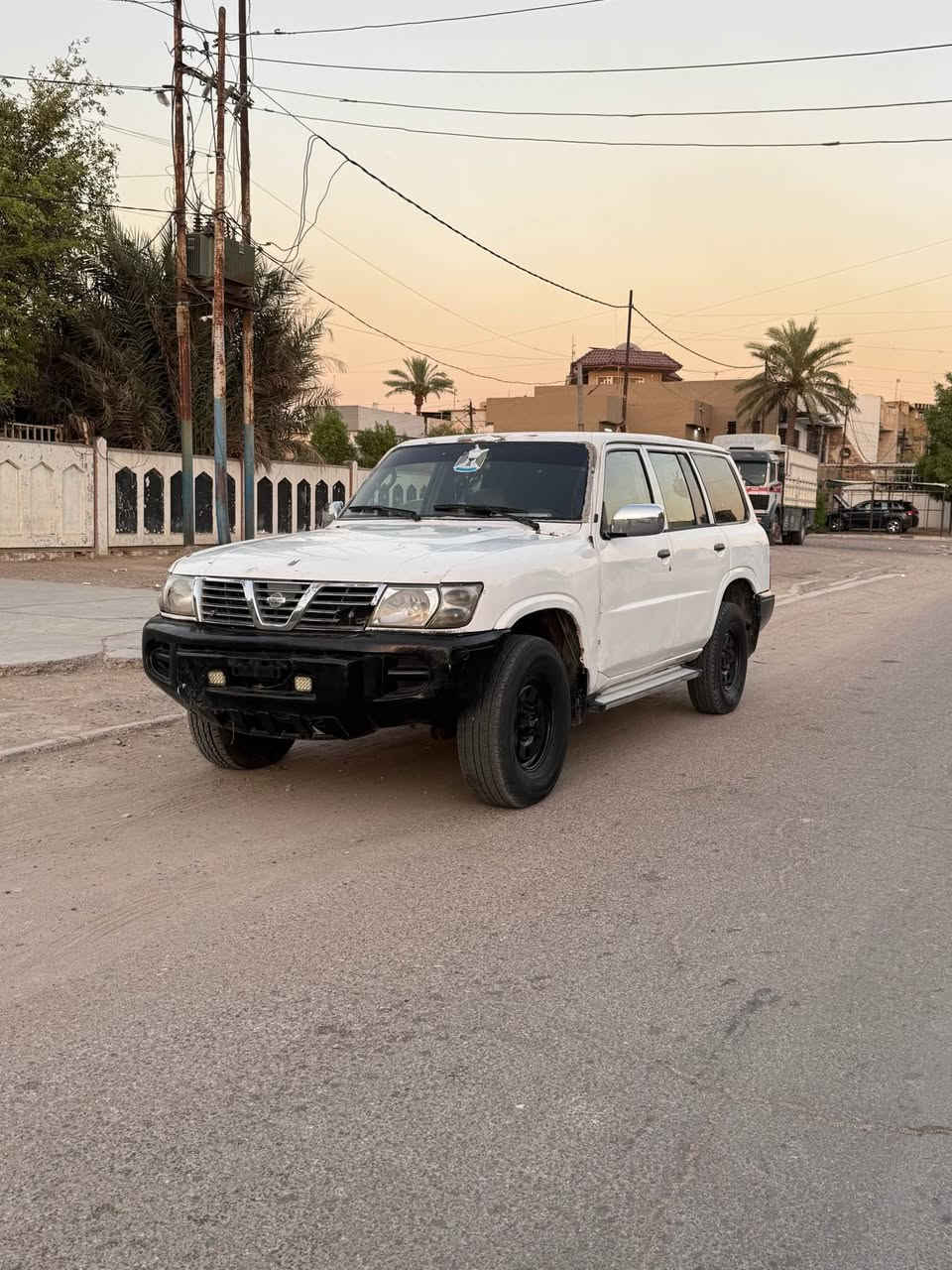 سلام عليكم نيسان باترول 2003مزاد وزاره داخليه 
مكينة 4500بلادي 
ادامة كاملة على منظومة البانزين 
باتري جديد 
منظومة مال تبريد كله جديد ثلج 
كير ✯ ؏ـٱډʊ̤  
4*4شغال وكامل 
تخم تاير جديد 
لايت زنون 
السعر l63بيهة مجال للطبيبين
مكان سيارة بغداد البلديات 
للاستفسار *********** بغداد, العراق
