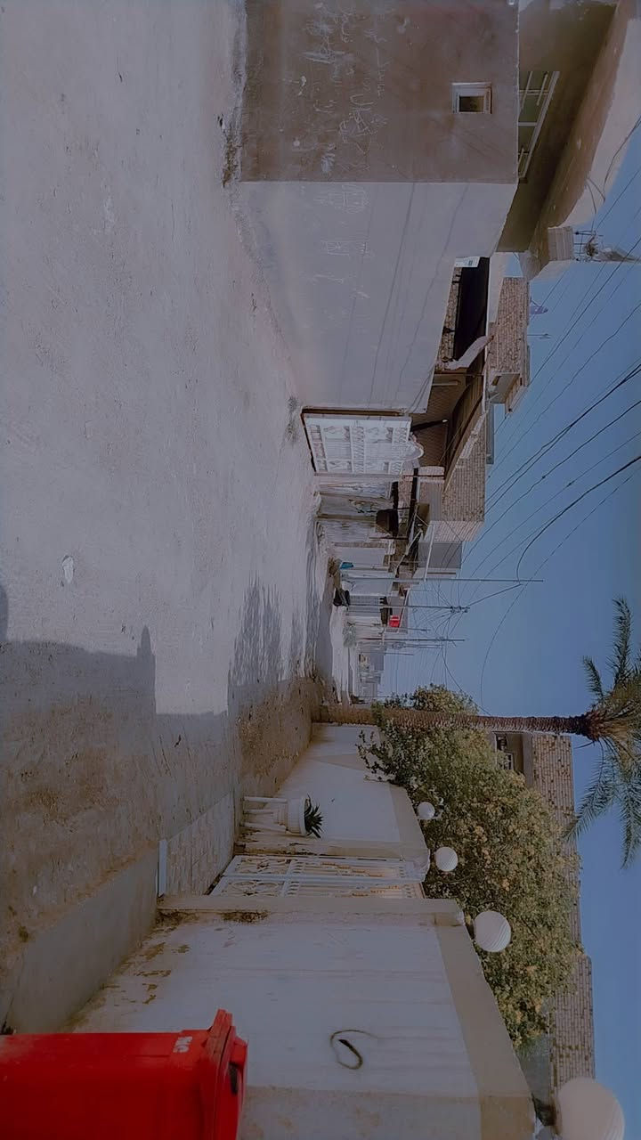 بيت ركن للبيع المساحه 175
طابو زراعي سند 25
العنوان الورديه مقابل شارع ٣٠ الاول رابع بيت ع الشارع العام
كافه الخدمات متوفره
تفاصيل البيت غرفتين واستقبال ومطبخ وصحيات طارمه وممر داير البيت
السعر 75 وبي مجال
***********
