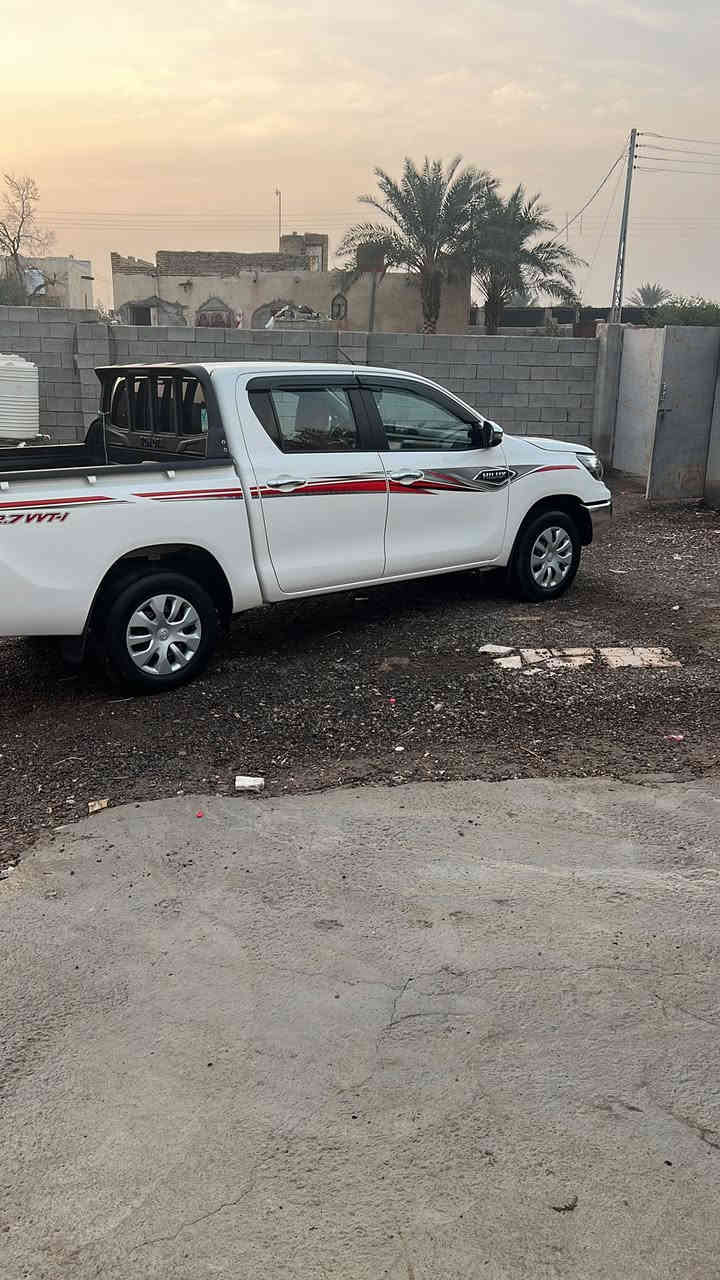 سلام عليكم تيوتا للبيع 2024 مكفوله كفاله عامه رقم اربيل 
السعر252 وبيه مجال للشراي مكان ميسان العزير
 للأتصال ‭ ‭٠٧٨٠ ٩٣٦ ٢١٧٨‬
