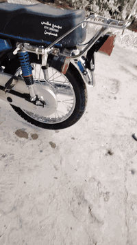 سلام عليكم مره خصت الكروب اربع كير ازرك مكفوله الدراجه 2025 صاله 5شهر من طالع دراجه نضيفه كلش  اي استفسار ***********
