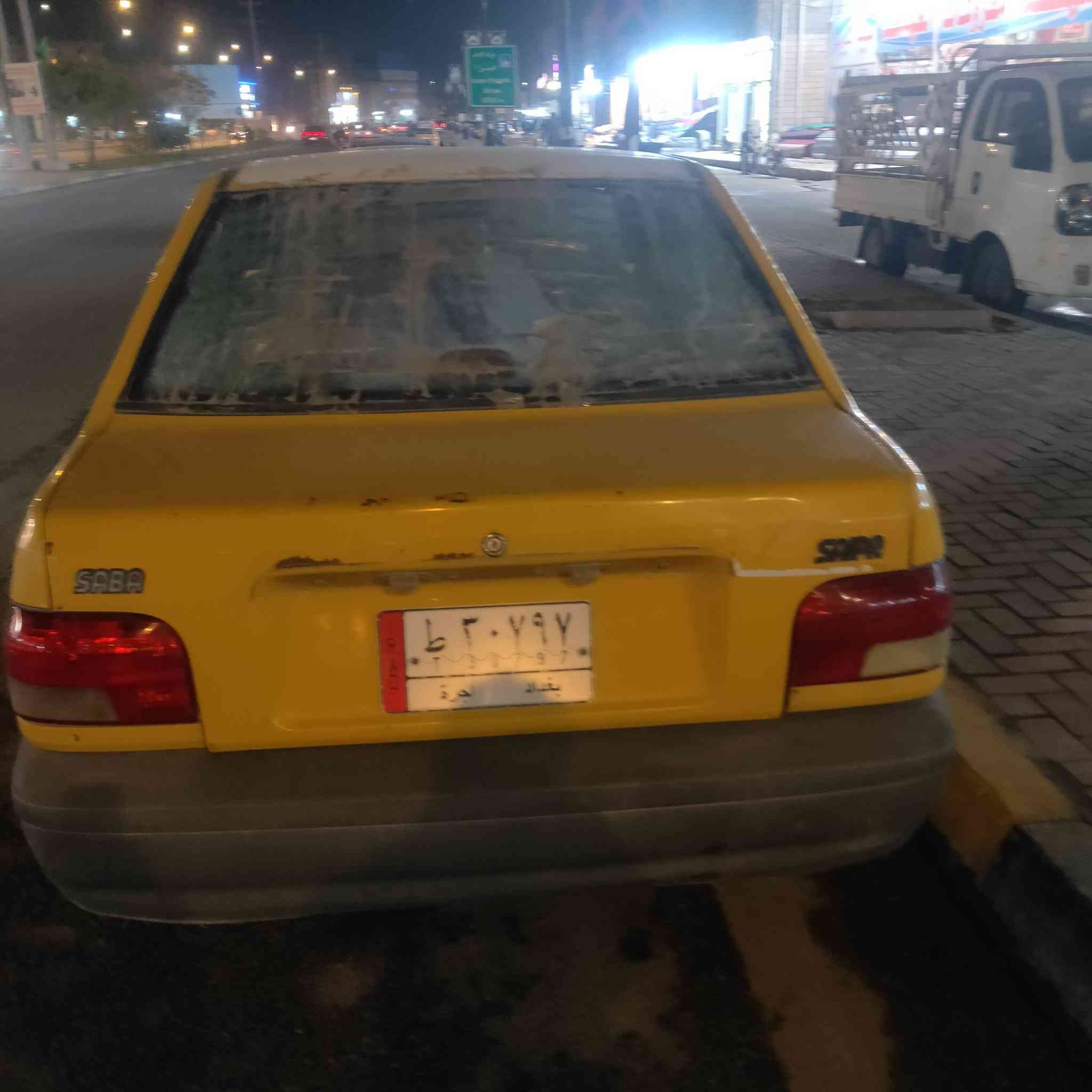 السلام عليكم سايبا للبيع رقم بغداد الماني 2009مكينة وكير وشواصي مكفولات فقط المشط تعبان صاحبها بغداد ماواصلينة سعره 14ورقه وبيه مجال رقم تلفون ***********
